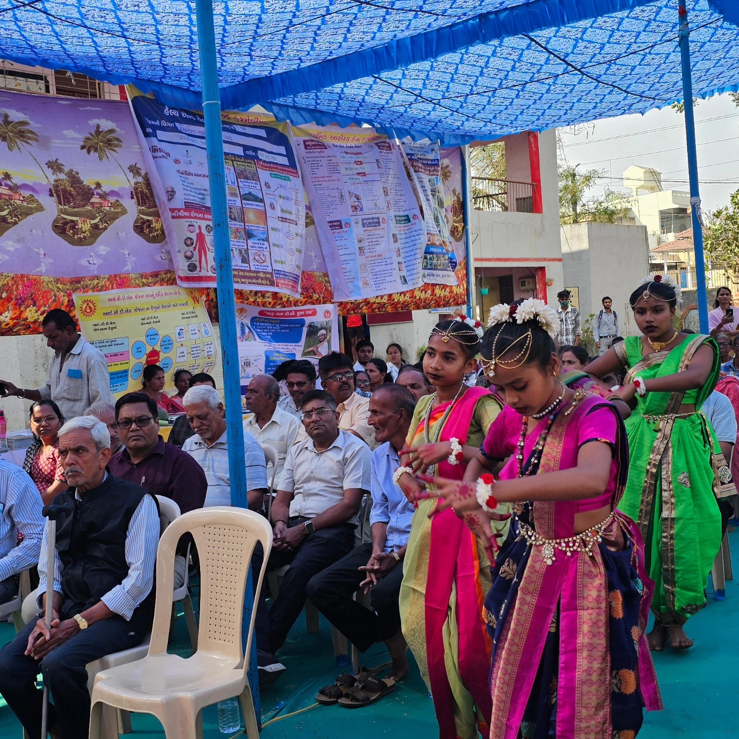 વિકસિત ભારત સંકલ્પ યાત્રા ફેઝ ૨ સુરત જિલ્લાના મહુવાના કાની ગામે રાખવામાં આવી.